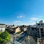 Apartamento Moderne Au Coeur De We Live In R 101 *