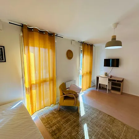 Moderne Au Coeur De We Live In R 101 Lägenhet Reims